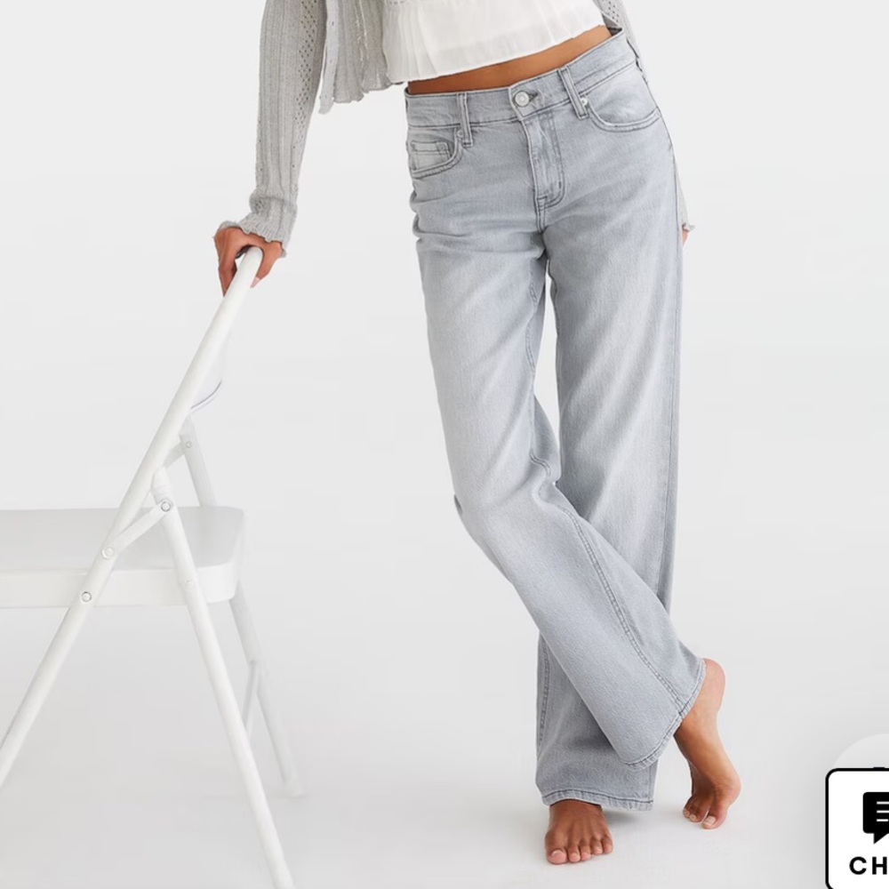 NWT - AERO Women's Low Rise Baggy Jeans